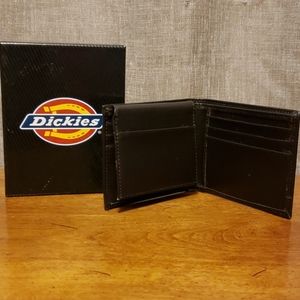 NIB Dickies Wallet
